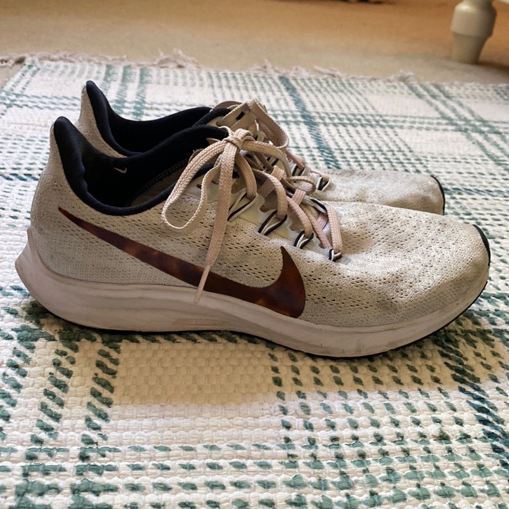 Nike Zoom Pegasus 36 with tortoise coloring